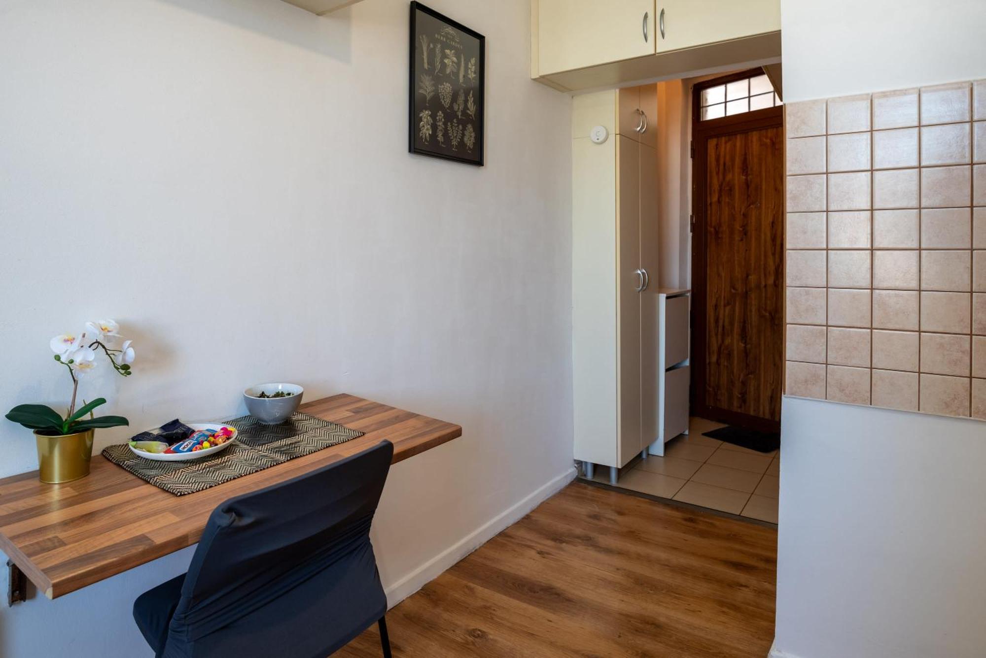 Central - Bright - Calm Studio For Solo Travellers Budapest Exterior photo